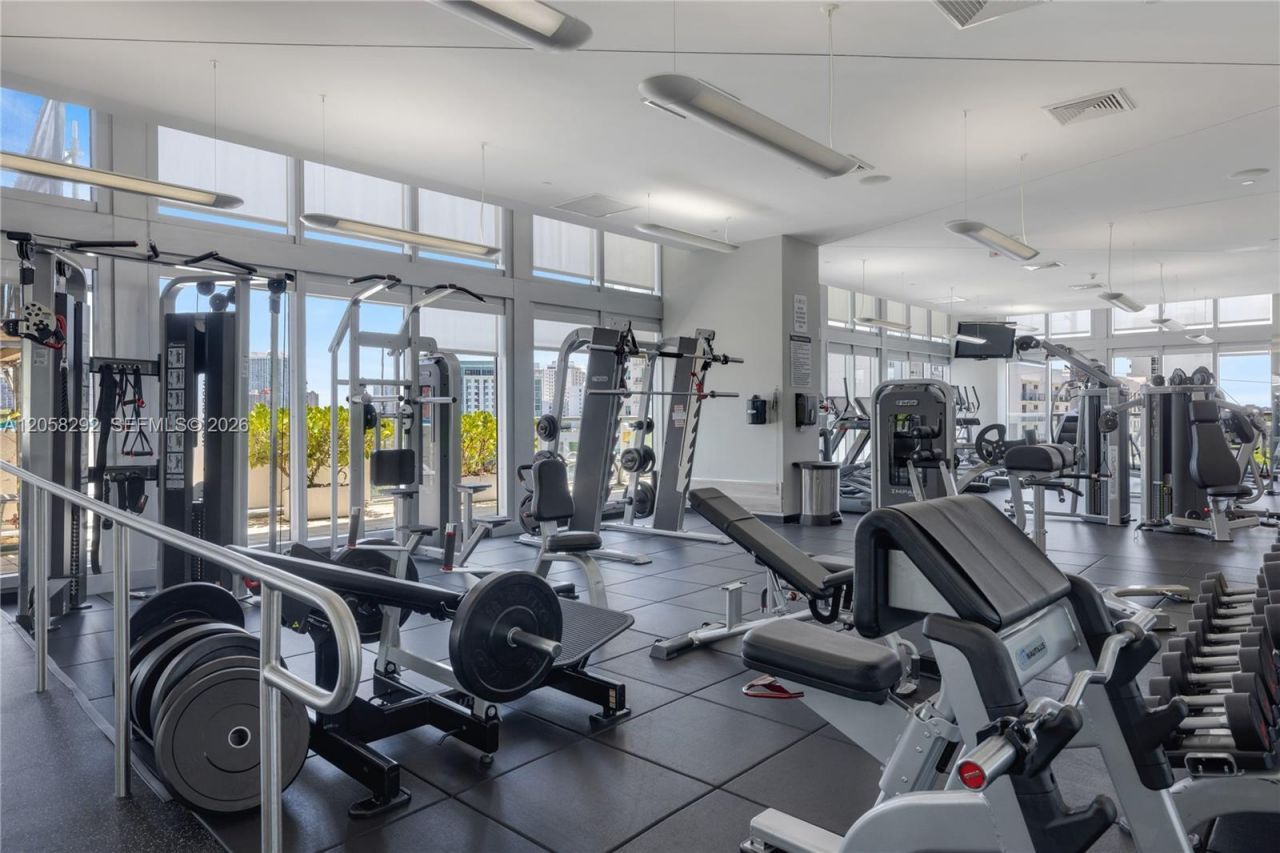 1111 SW 1st Ave , Unit 2723N, Miami, FL 33130 Photo