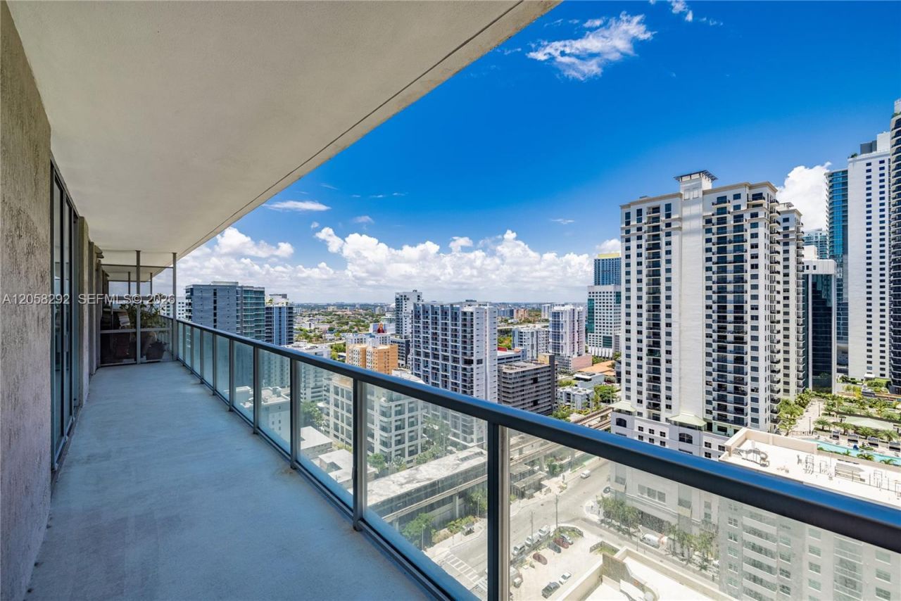 1111 SW 1st Ave , Unit 2723N, Miami, FL 33130 Photo