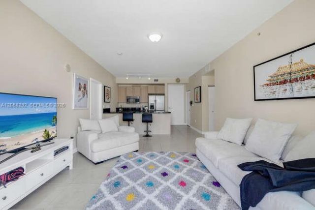1111 SW 1st Ave , Unit 2723N, Miami, FL 33130 Photo