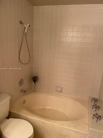 3532 Emerald Oaks Dr , Unit 2706, Hollywood, FL 33021 Photo