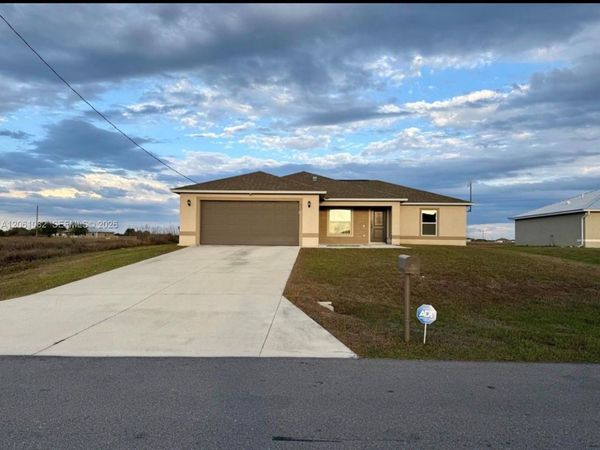 7033 Waldo Cir , La Belle, FL 33935