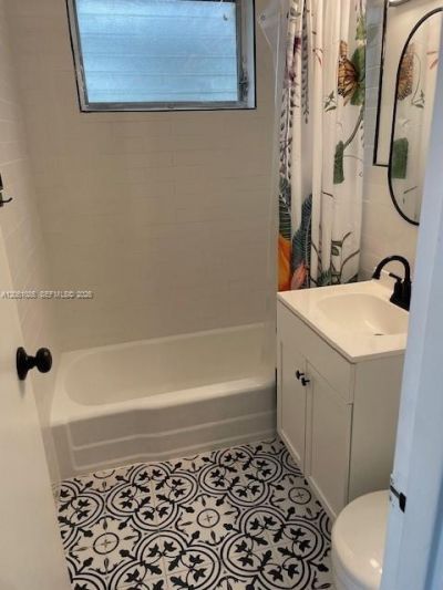 7720 Harding Ave, Unit 7, Miami Beach, FL 33141 Photo