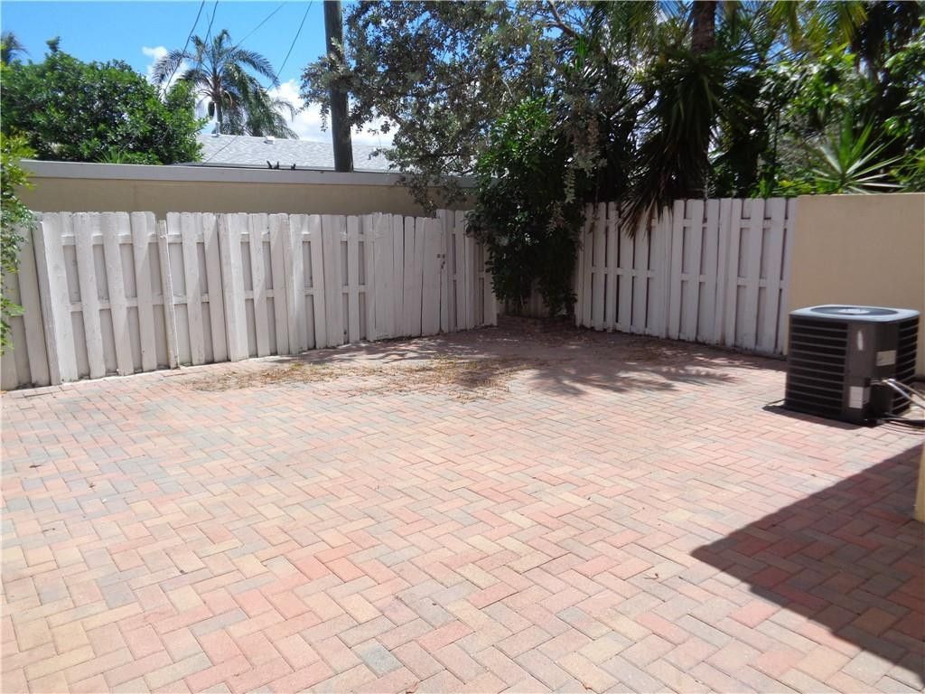 11379 NW 34th Place, Sunrise, FL 33323 Photo