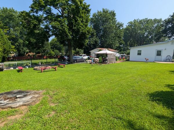 10017 W Mawman Avenue , Beach Park, IL 60087