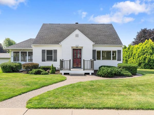 419 Garland STREET W, West Salem, WI 54669