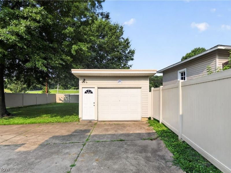 601 Lincoln Street SE, Minerva, OH 44657 Photo 27