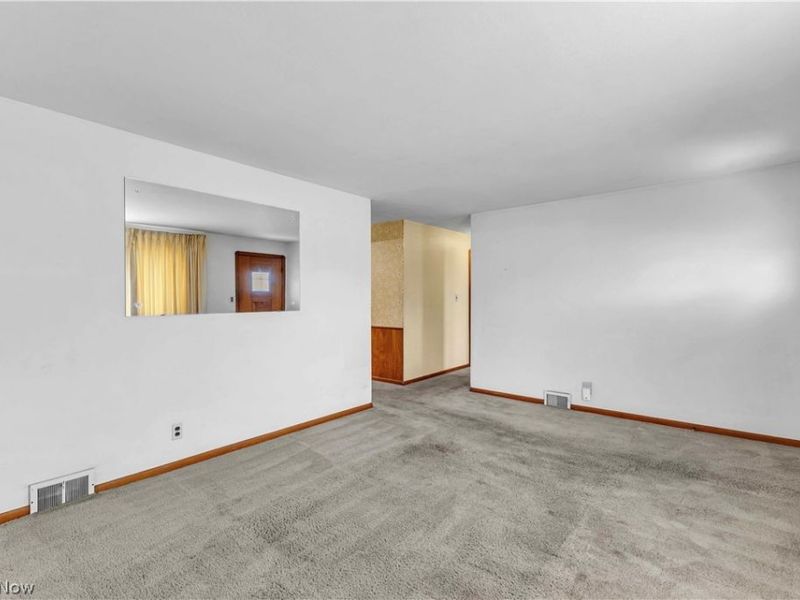 20559 Westwood Park Boulevard , Strongsville, OH 44149 Photo 12