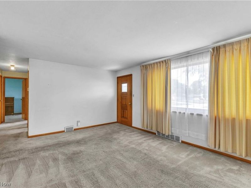 20559 Westwood Park Boulevard , Strongsville, OH 44149 Photo 13