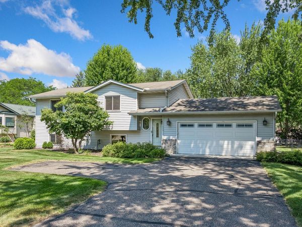 11824 W River Road , Champlin, MN 55316