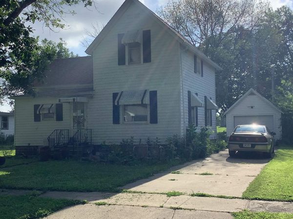 236 S State Street, Titonka, IA 50480