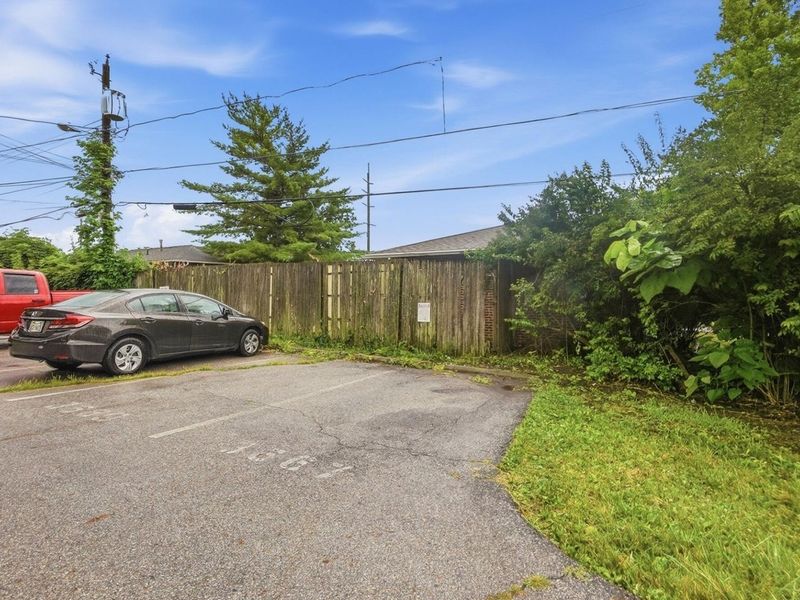 3667 Mccarley Drive S, Columbus, OH 43228 Photo 45