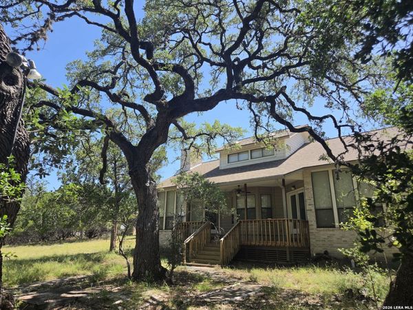 10170 AXIS CIR, Boerne, TX 78006