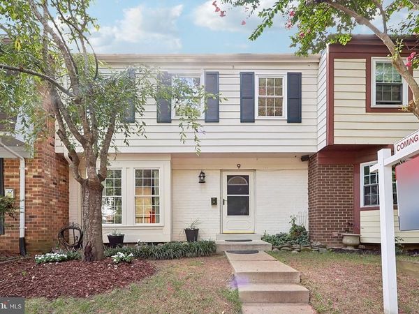 9 HONEY BROOK CIRCLE, GAITHERSBURG, MD 20878