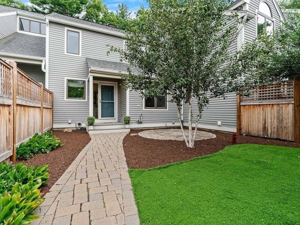 93 Hillside Drive, Unit 93, Wayland, MA 01778