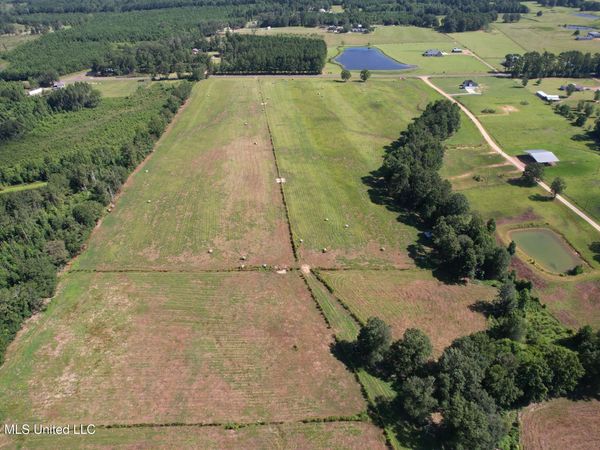 2546 Bogue Chitto Road, Smithdale, MS 39664