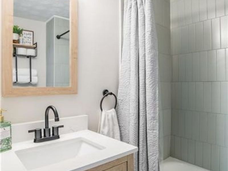 1287 W Galbraith Road, Cincinnati, OH 45231 Photo 15