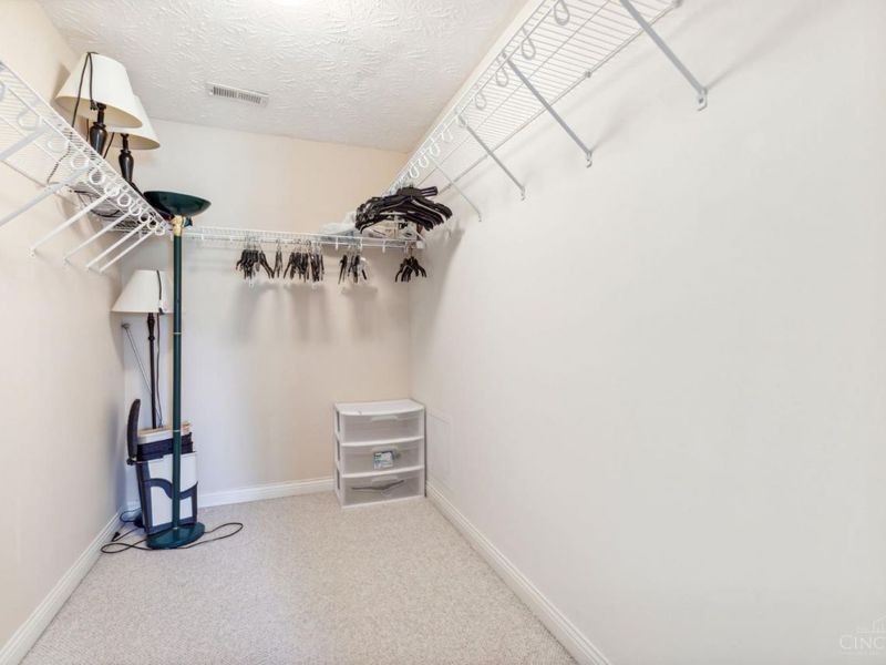 8021 Pinnacle Point Drive, Unit 204, West Chester, OH 45069 Photo 25