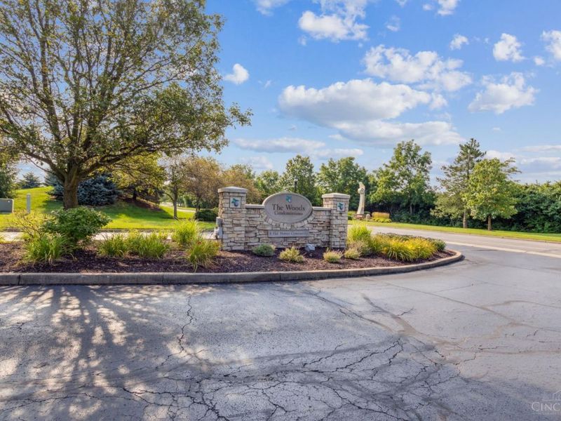 8021 Pinnacle Point Drive, Unit 204, West Chester, OH 45069 Photo 33