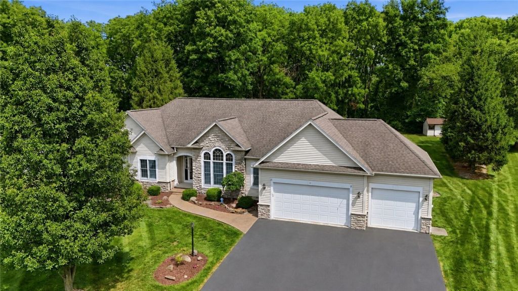 20 Coyote Run, Spencerport, NY 14559 Main Photo