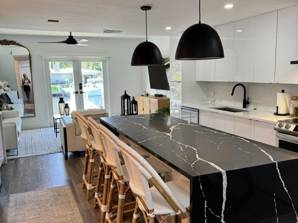 2711 NE NE 15th Street, Pompano Beach, FL 33062