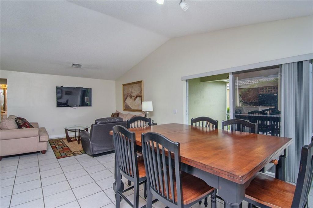 4297 Pine Ridge Court, Weston, FL 33331 Photo