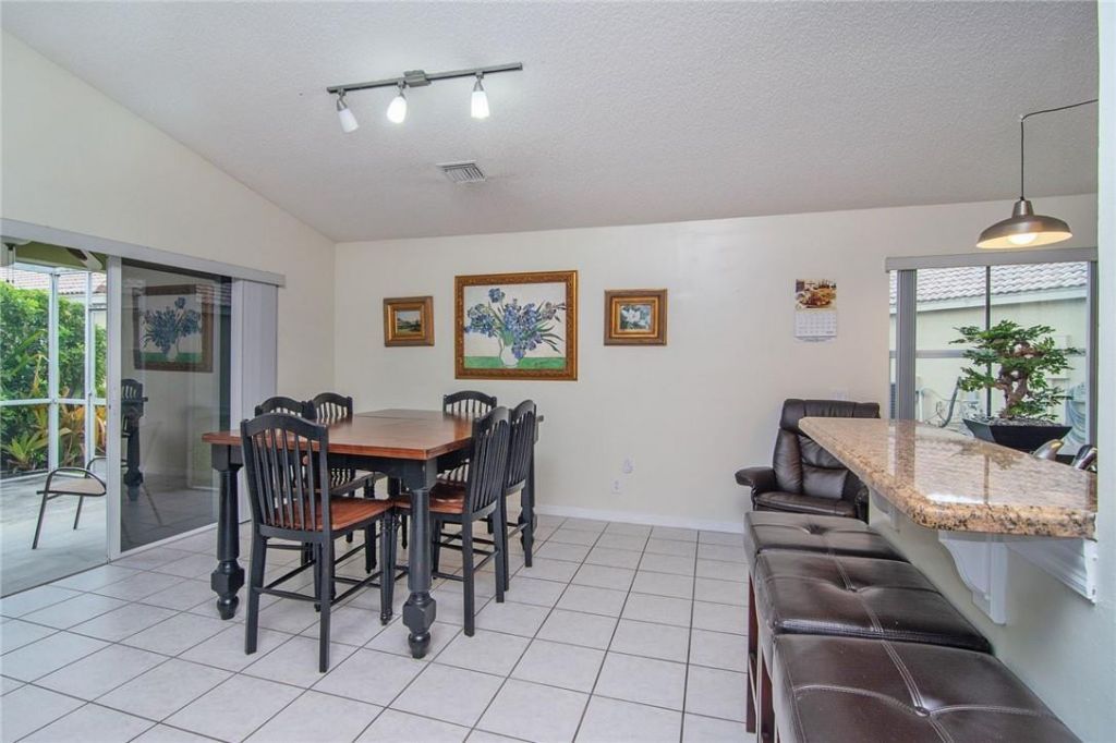 4297 Pine Ridge Court, Weston, FL 33331 Photo