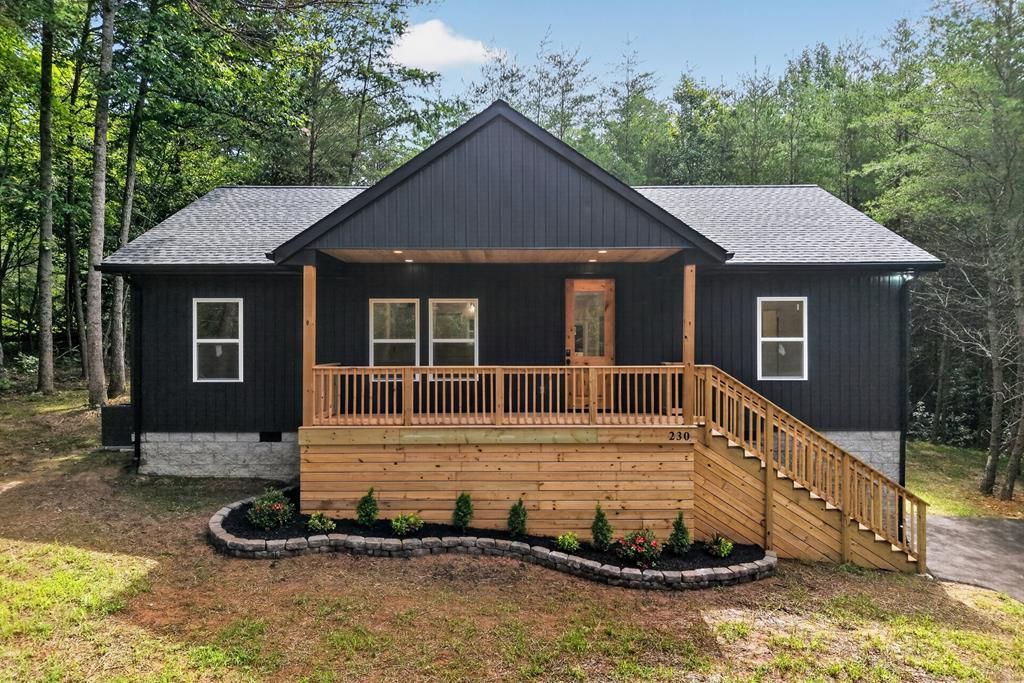 230 Hickory Lane, Sparta, TN 38583 Main Photo