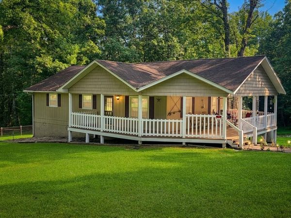 1250 Darrow Ridge Rd, Jamestown, TN 38556