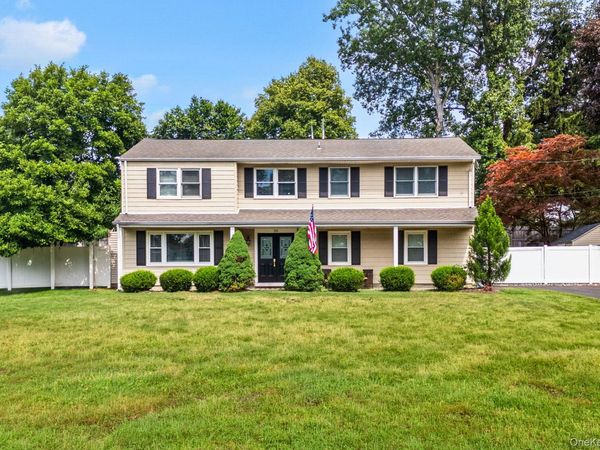 38 Hale Place, Tappan, NY 10983