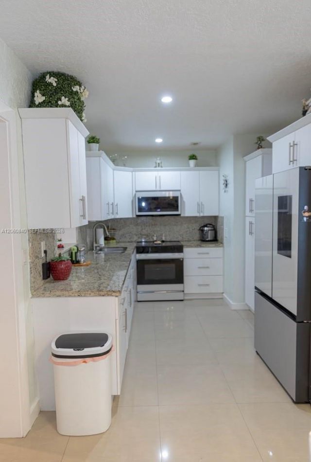 1655 NW 124th St, North Miami, FL 33167 Photo