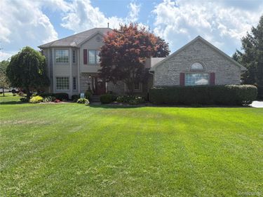 10170 Abrams Fork, Brighton Township, Mi 48114