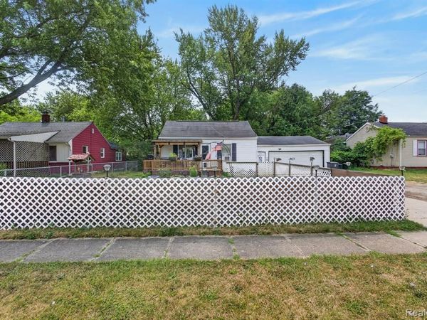 3308 Leith Street , Flint, MI 48506