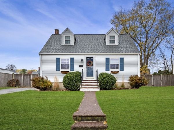 33 Jordan St, Beverly, MA 01915