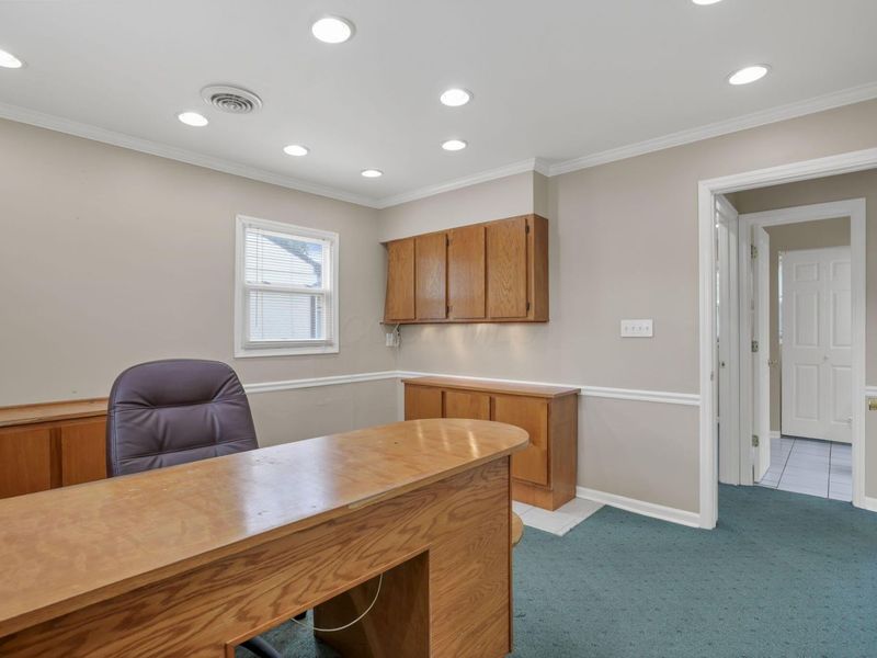301 S Hamilton Road , Columbus, OH 43213 Photo 10