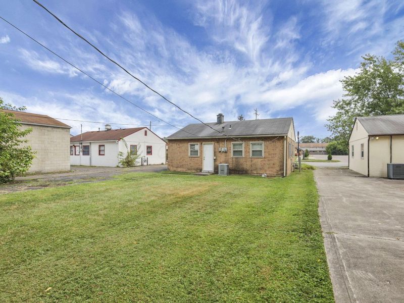 301 S Hamilton Road , Columbus, OH 43213 Photo 27