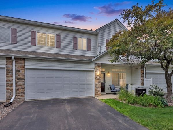 750 Maple Hills Drive, Unit B, Maplewood, MN 55117