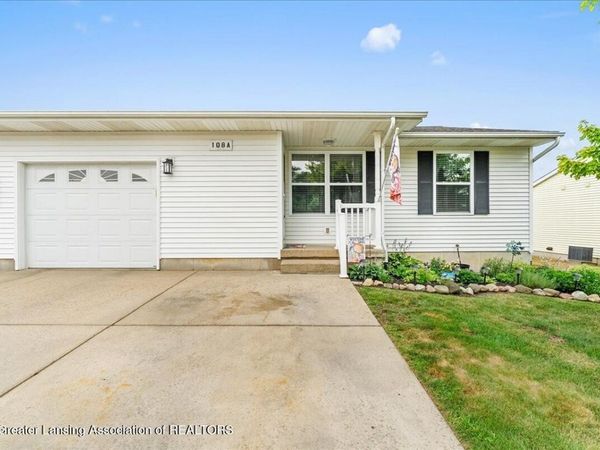 108-a S Donegal Street, Eaton Rapids, MI 48827
