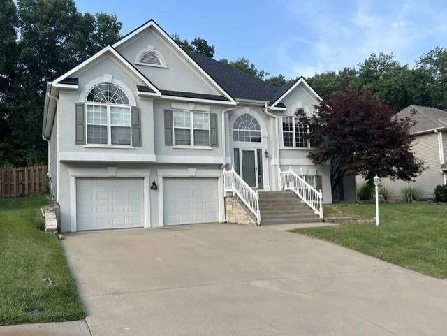 4406 Windsor Court, Saint Joseph, MO 64506 Main Photo