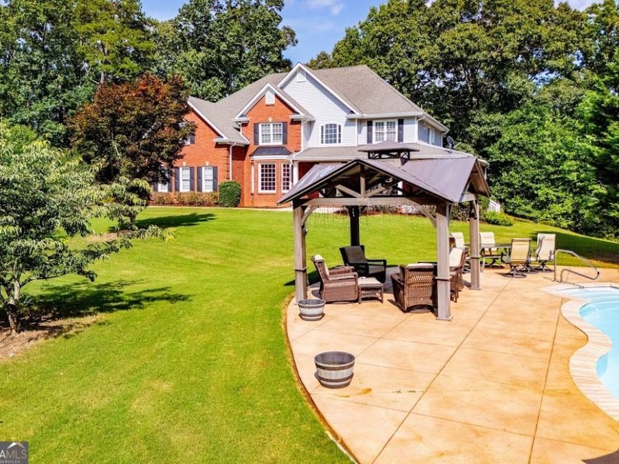 Property Image 12