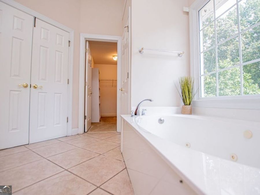 Property Image 59