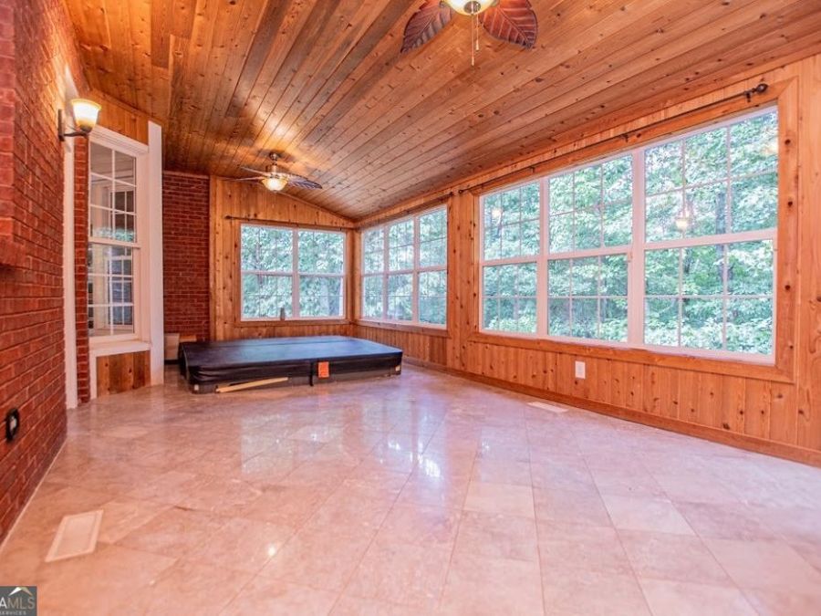 Property Image 85