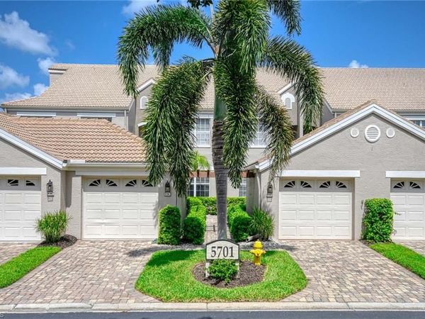 5701 Heron LN , Unit 705, NAPLES, FL 34110