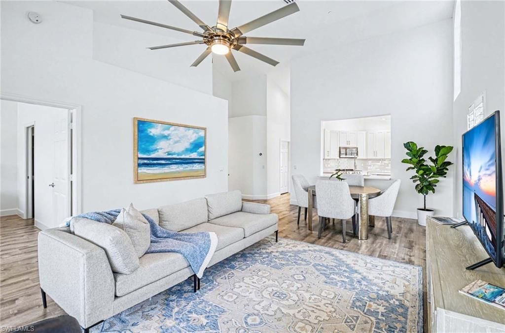 5701 Heron Ln , Unit 705, Naples, FL 34110 Photo