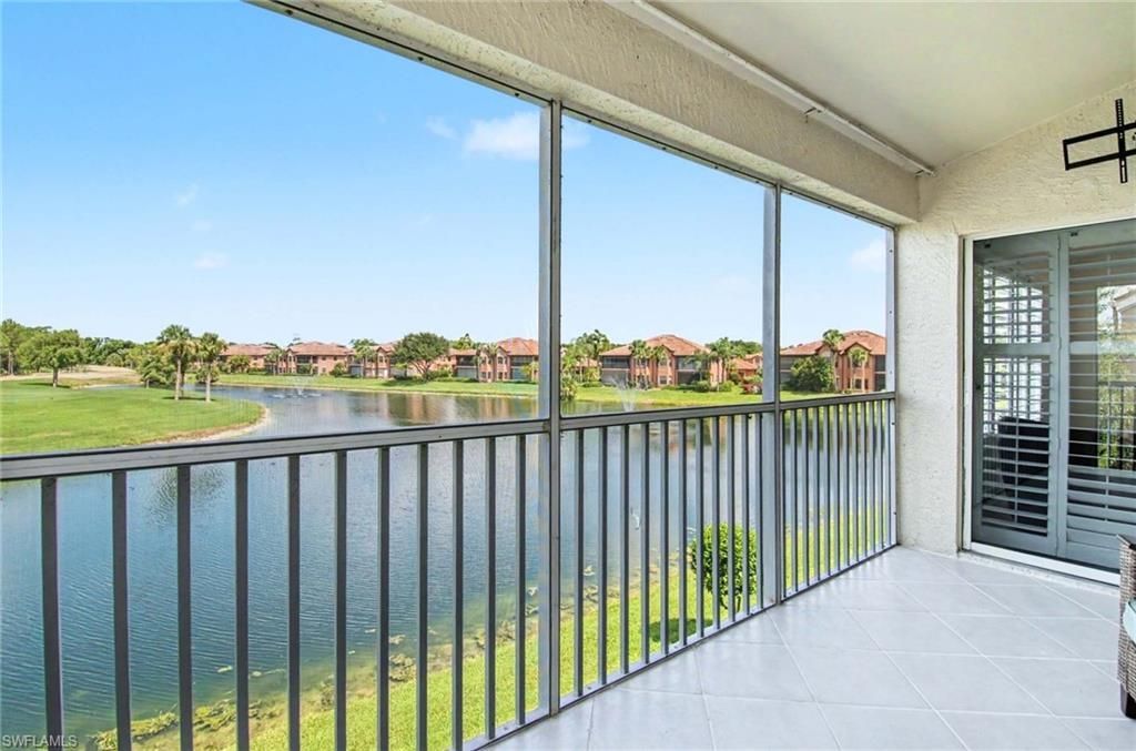 5701 Heron Ln , Unit 705, Naples, FL 34110 Photo