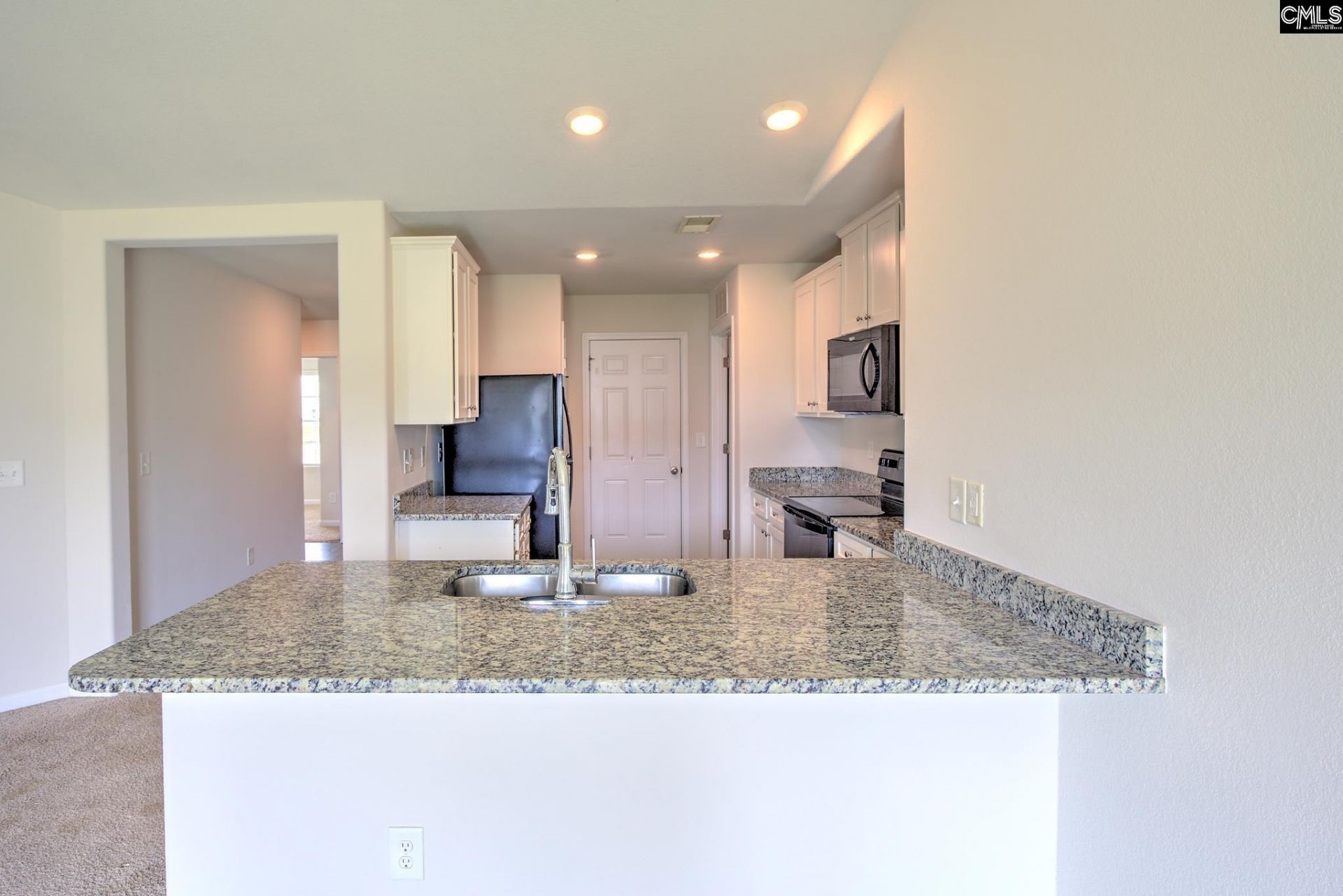 289 Common Reed Drive  Photo 6