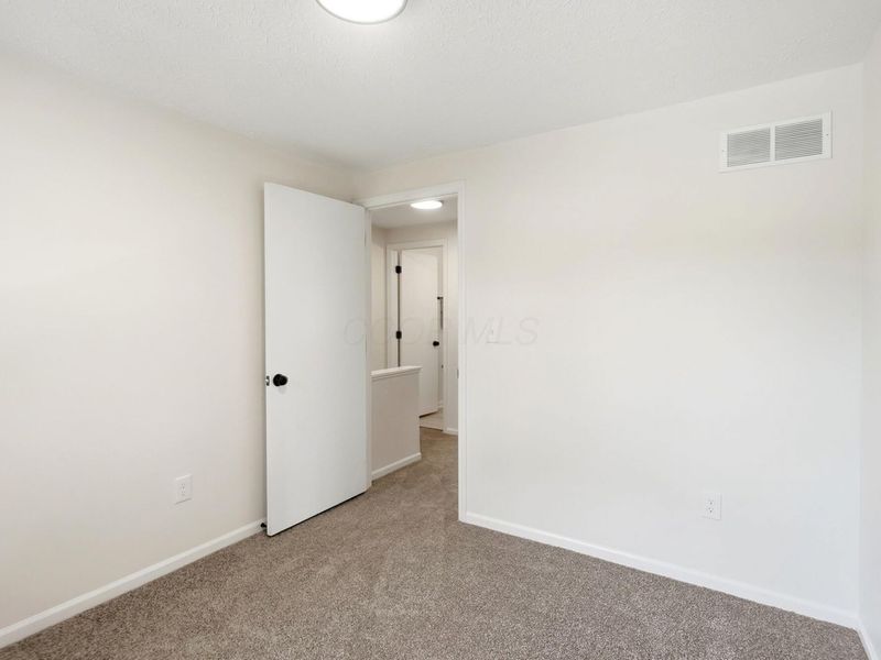3466 Westpoint Drive, Columbus, OH 43232 Photo 38