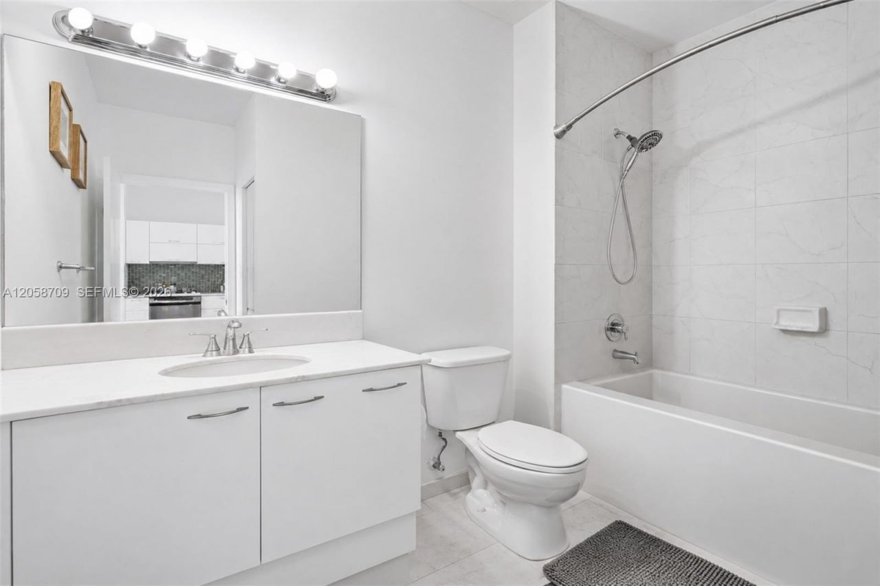 133 NE 2nd Ave, Unit 3617, Miami, FL 33132 Photo