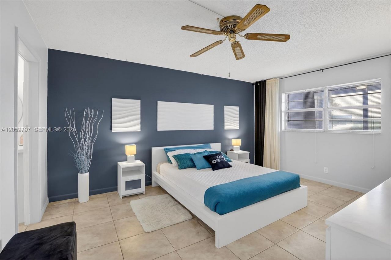 7897 Golf Circle Dr , Unit 307, Margate, FL 33063 Photo