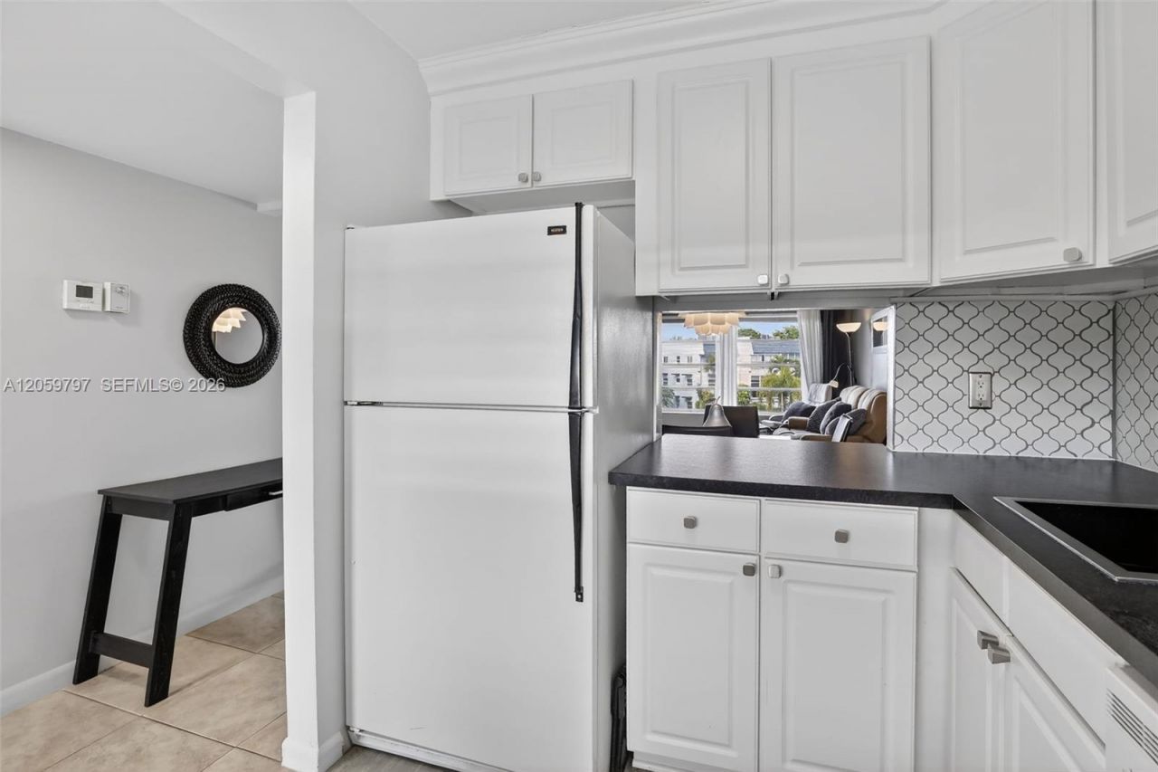 7897 Golf Circle Dr , Unit 307, Margate, FL 33063 Photo