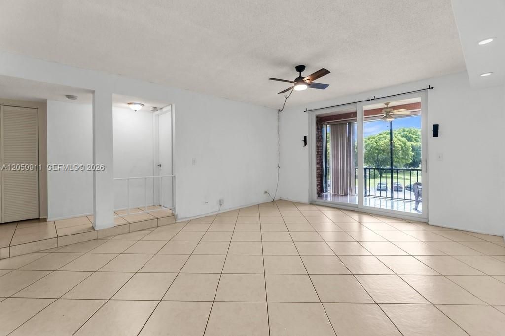 3650 Inverrary Dr , Unit 3A, Lauderhill, FL 33319 Photo